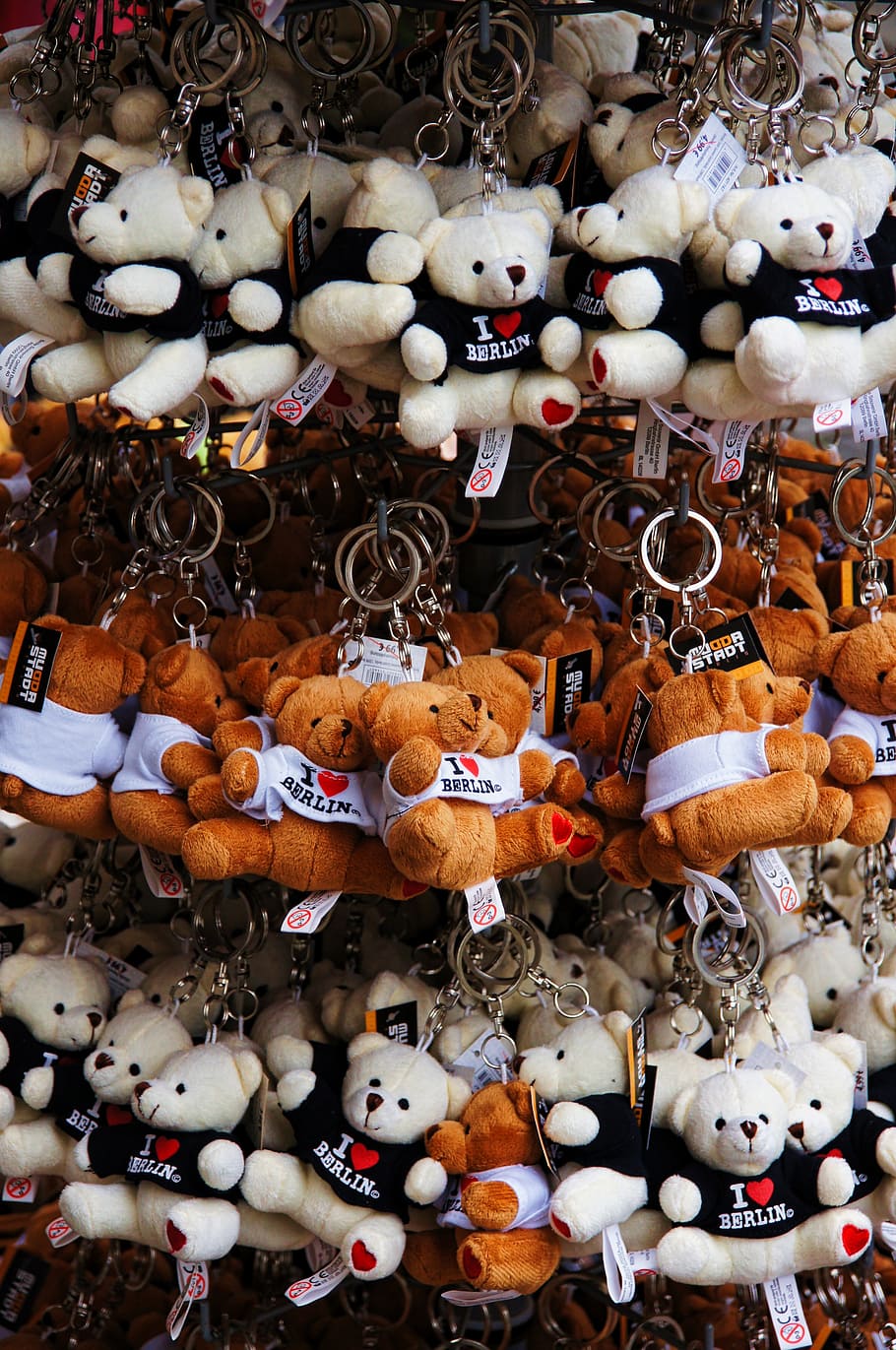 trailers, bear, bears, berlin, sweet, stuffed animal, keychain HD wallpaper