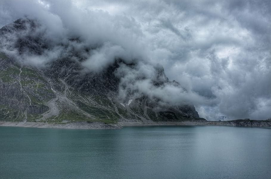 mountain near water with clouds, highland, cloudy, landscape HD wallpaper