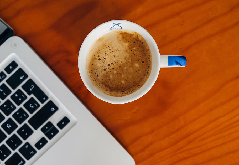 white and blue teacup on table near MacBook, coffee, mug, laptop HD wallpaper