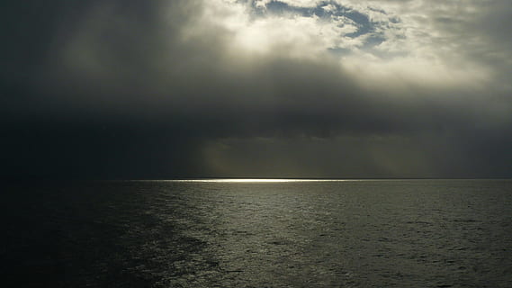 photo of body of water with nimbus cloud, weather, thunderstorm HD wallpaper