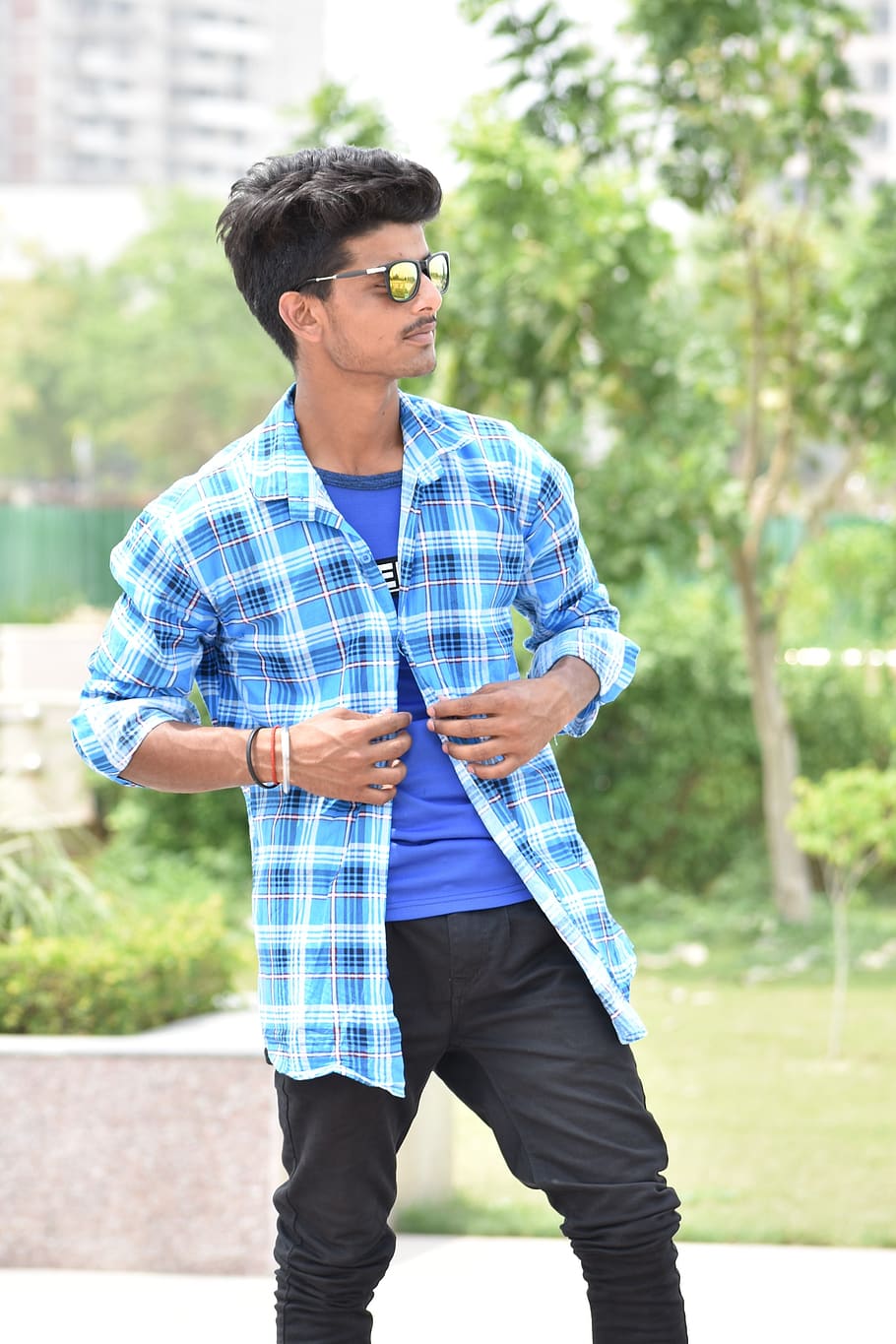 sumit chahar pose for model lifestyle influence fashion | Photo poses for  boy, Photoshoot pose boy, Boy photography poses