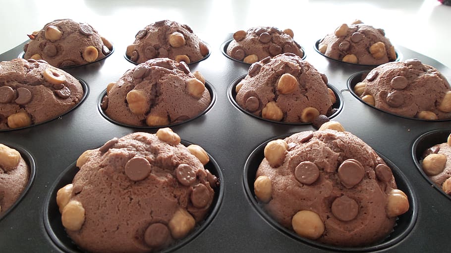 cookies on black steel tray, muffin, hazelnuts, baking, chocolate HD wallpaper
