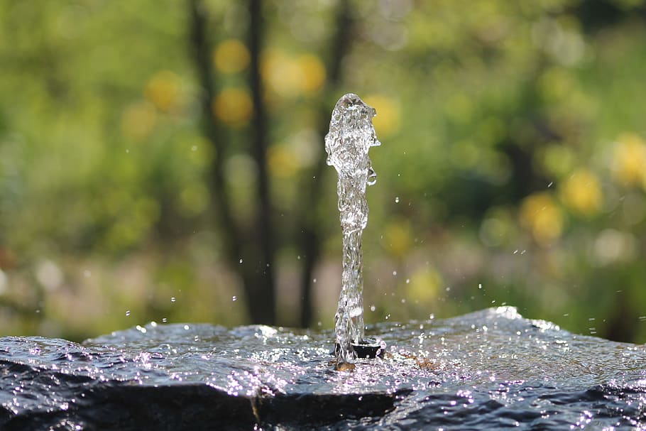 shallow focus lens photo of water, fountain, summer, nature HD wallpaper