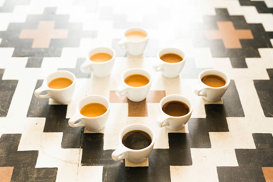 coffee in ceramic mugs, shallow focus of coffee mugs, how do you like your coffee, HD wallpaper