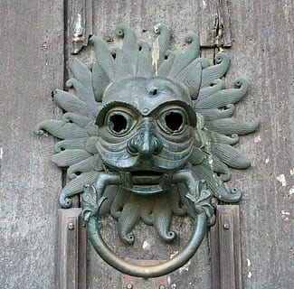 Knocker, Door, Doorknocker, Brass, entrance, house, decoration HD wallpaper