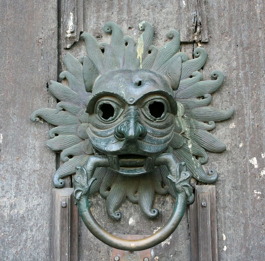 Knocker, Door, Doorknocker, Brass, entrance, house, decoration HD wallpaper