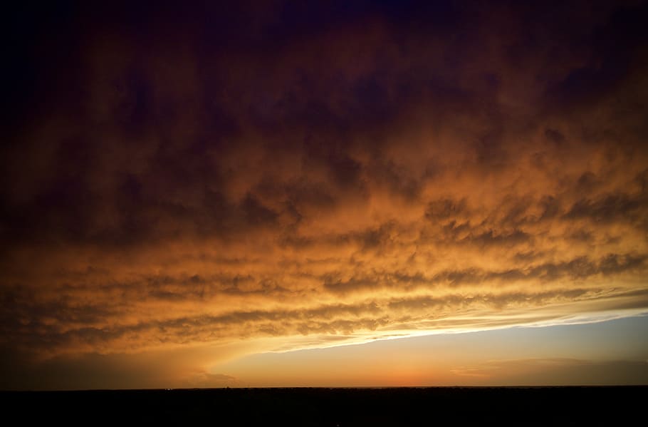 yellow cloudy sky, horizon during sunset, sunrise, storm, orange HD wallpaper