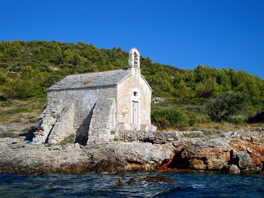 sea, sun, chapel, beach, nature, water, sky, sunny, hvar, croatia HD wallpaper