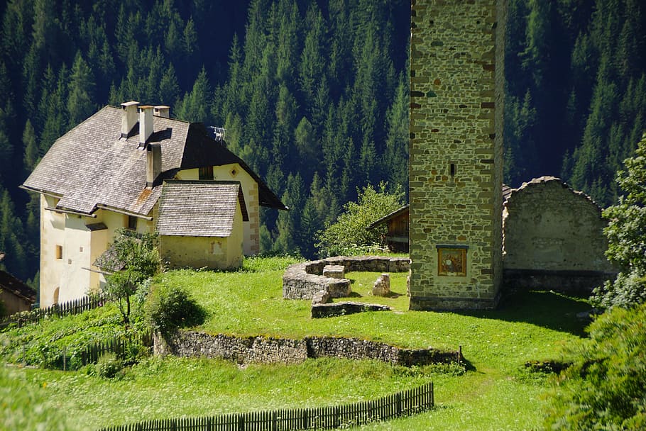 dolomites, la val, south tyrol, alta badia, wall the village of la val