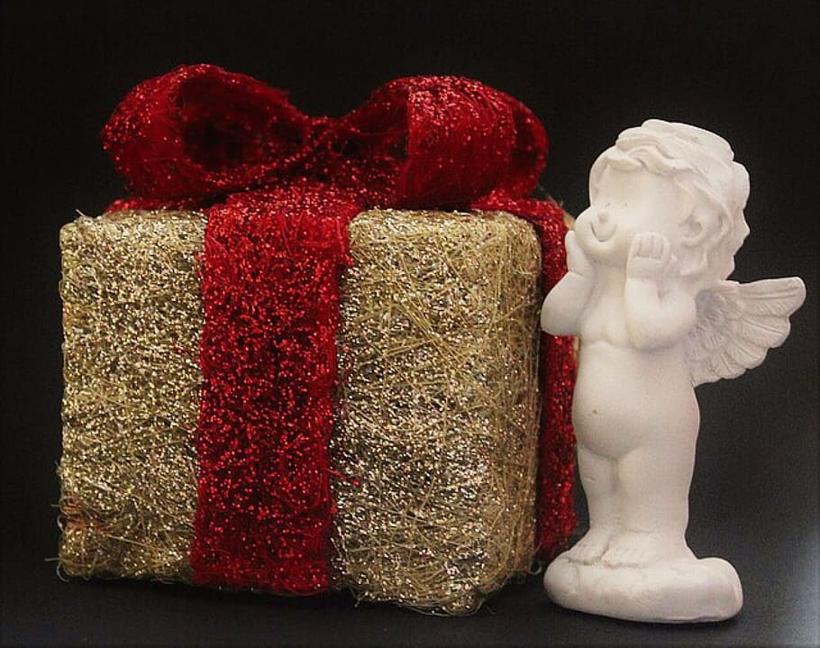 Angel, Surprise, Packed, Gold, gift, red, christmas, packaging HD wallpaper