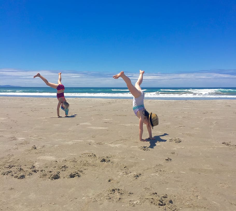 cartwheel, fun, beach, summer, active, happiness, sand, joy HD wallpaper