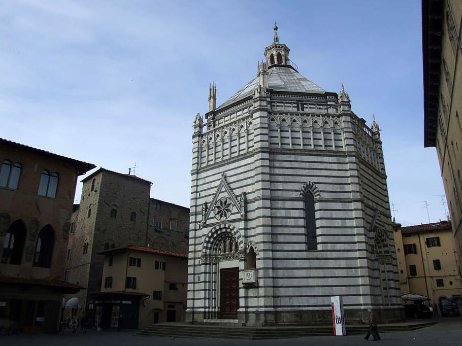 The octagonal baptistery in Pistoia, Italy, bapistery, building