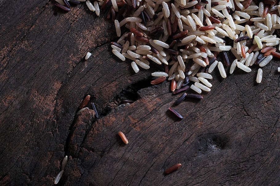 grains on surface, rice, brown, ruby, organic, black, jasmine