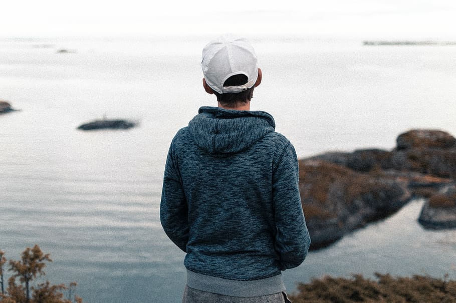 adult, beach, boy, cold, high angle shot, horizon, island, landscape HD wallpaper