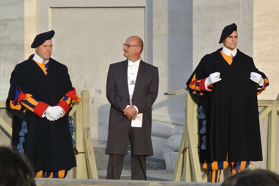 Swiss, Guard, Vatican, senior adult, senior men, mature adult HD wallpaper