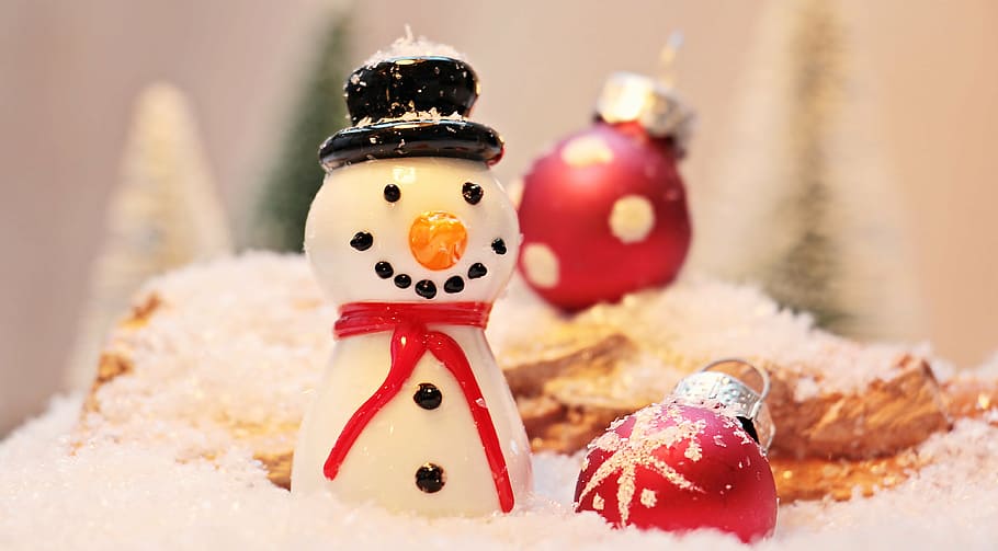 white snowman figurine, snow man, winter, wintry, eismann, cold HD wallpaper