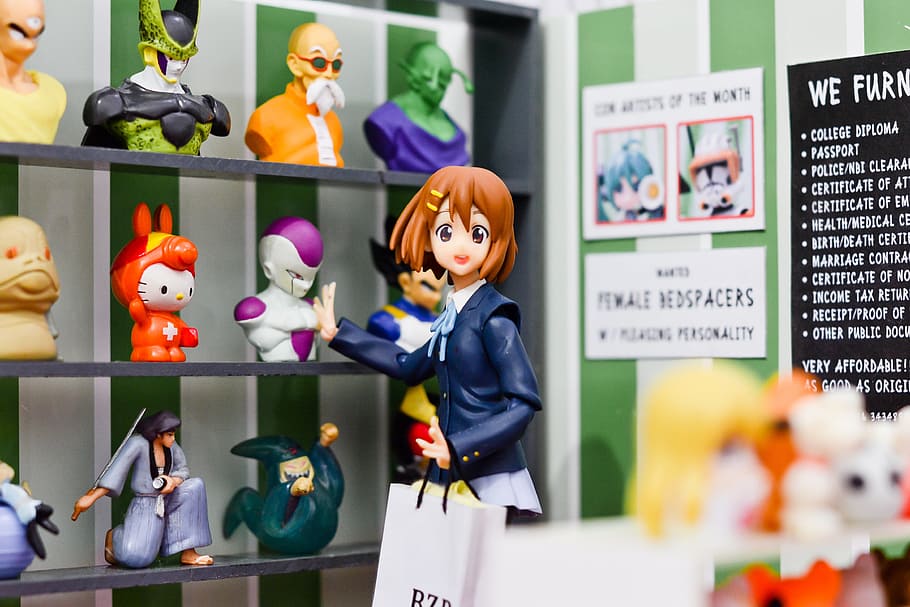 Yui Hirasawa scale figure, bazaar, shopping, merchant, booth HD wallpaper