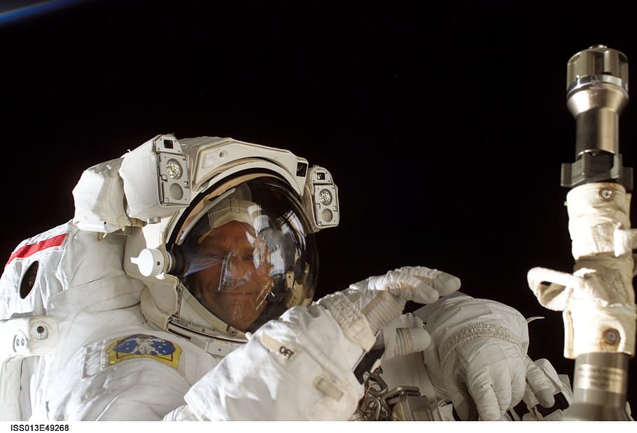 man in astronaut suit, Space Shuttle, Discovery, universe, all