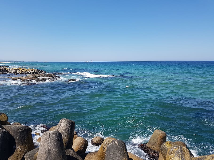 Черное море восток. Восточное море. Восток море. У моря Восток фото. Донное течение фото.