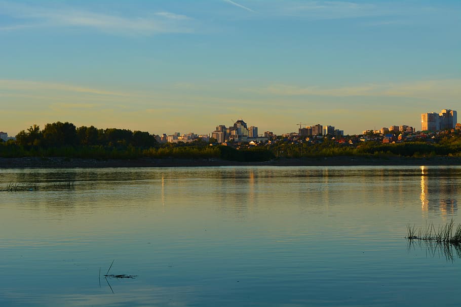 landscape, evening river, white river, sunset, reflection, cityscape HD wallpaper