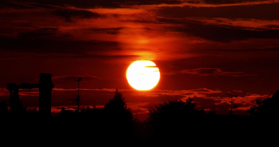 sunset, evening, clouds, silhouette, dusk, sky, red, atmospheric HD wallpaper