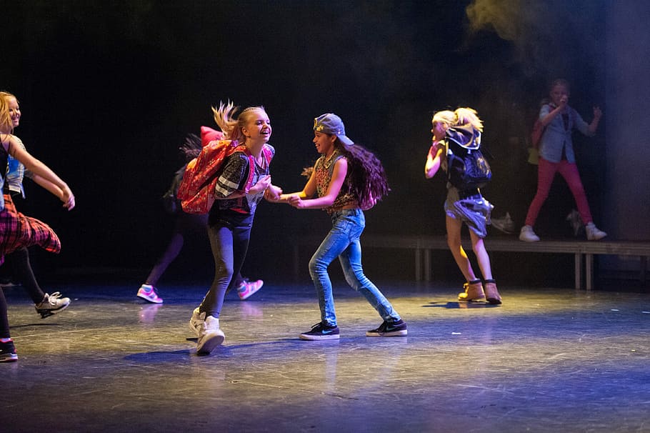 Dance, Hiphop, Stage, breakdancing, attractive, motion, full length HD wallpaper
