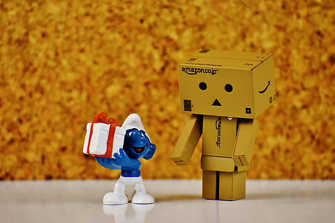 brown box man and Smurf character on white surface, danbo, gift HD wallpaper
