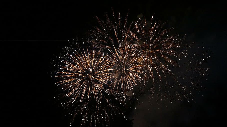 fireworks display in sky, dark, light, explosion, radio, yellow