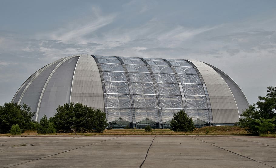 tropical islands, hall, the hangar, the airship, aquapark, architecture