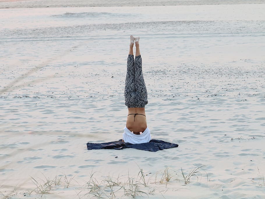 photo of person doing headstand in snow weather, Beach, Dune HD wallpaper