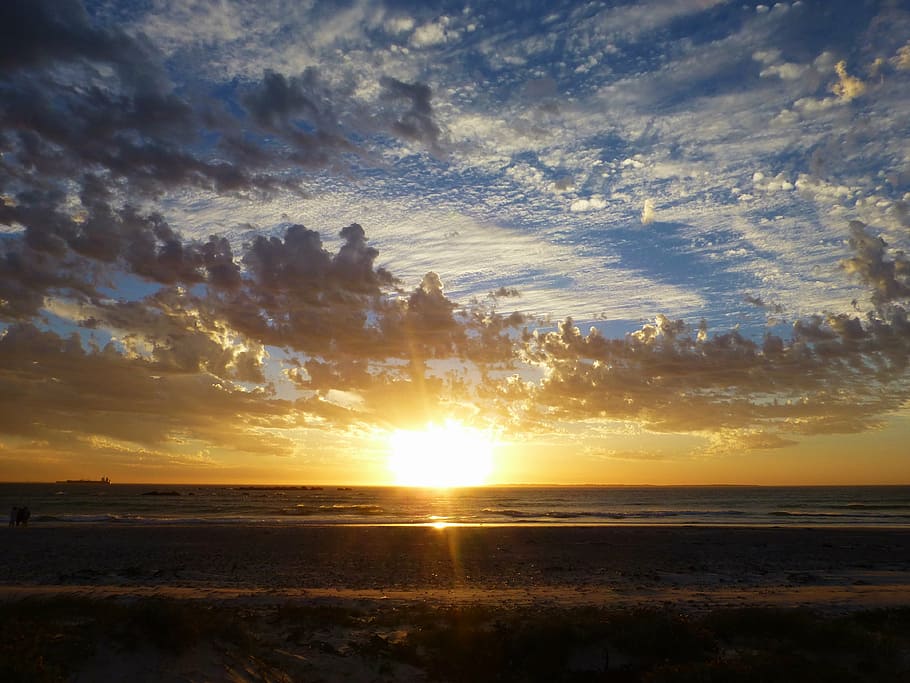 sunset over the horizon, sea, abendstimmung, clouds, nature HD wallpaper