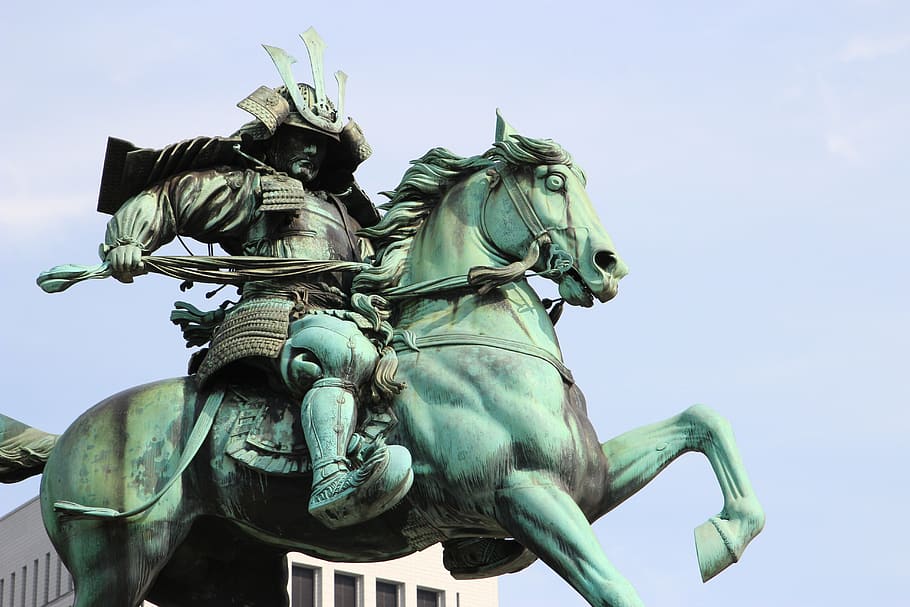 man riding on horse statuette, equestrian, bronze, samurai HD wallpaper