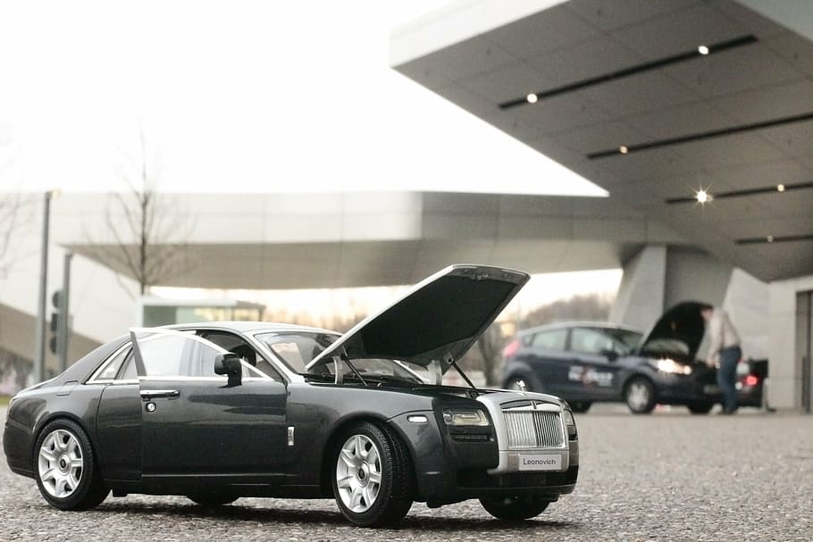 gray Rolls-Royce Wraith sedan during daytime, rolls royce, car HD wallpaper