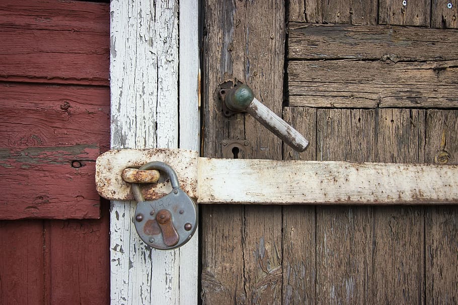 lock, door, latch, wood - Material, gate, entrance, old, closed HD wallpaper