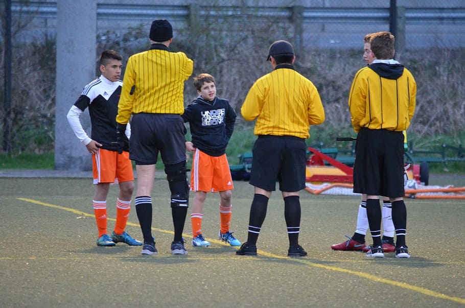 soccer, referees, sport, match, game, arbiter, athlete, linesman HD wallpaper