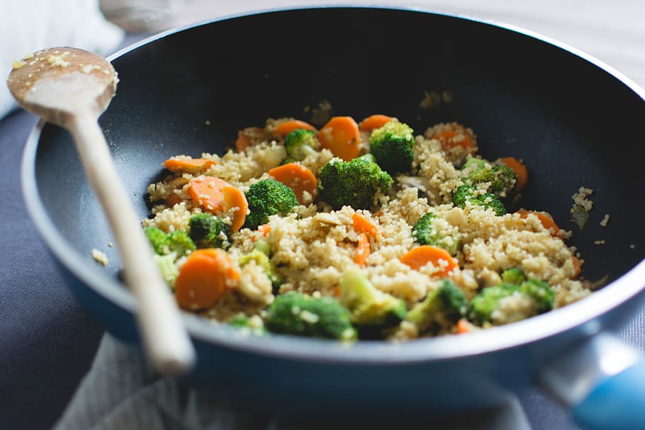 Colorful & Healthy Couscous Dinner, cooking, pan, food, vegetable, HD wallpaper