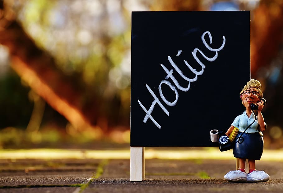 ceramic figurine outdoor, secretary, office, hotline, help HD wallpaper