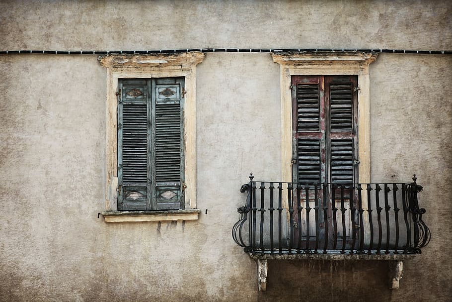 terrace on white painted house near louver window, untitled, balcony HD wallpaper