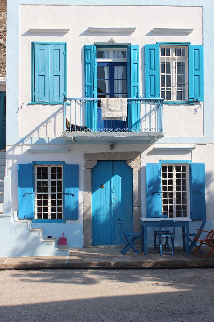 architecture, house, window, facade, building, balcony, door HD wallpaper