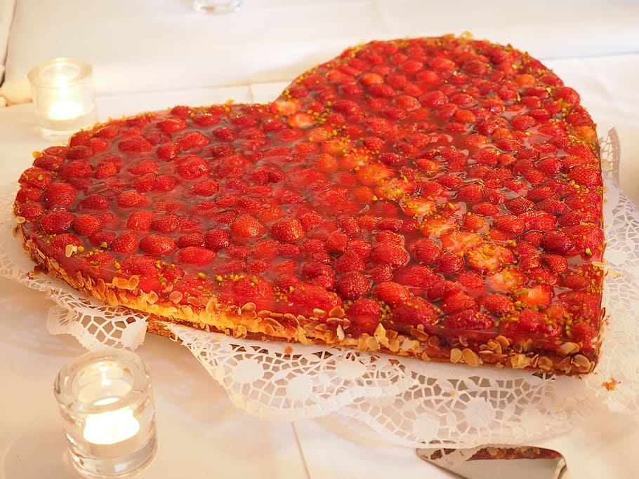 strawberry tart, strawberry cake, heart, heart shaped, love, romantic, HD wallpaper