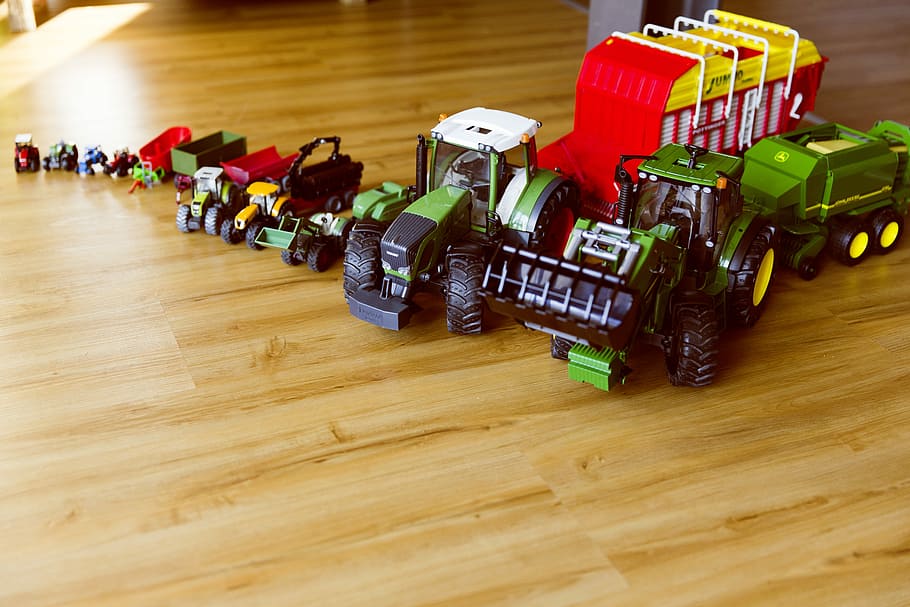 Tractor, Bulldog, Toys, Vehicles, children, play, boy, guys