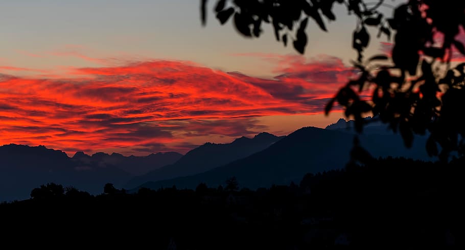 silhouette of mountain and cloud, mountain and tree during nighttime HD wallpaper