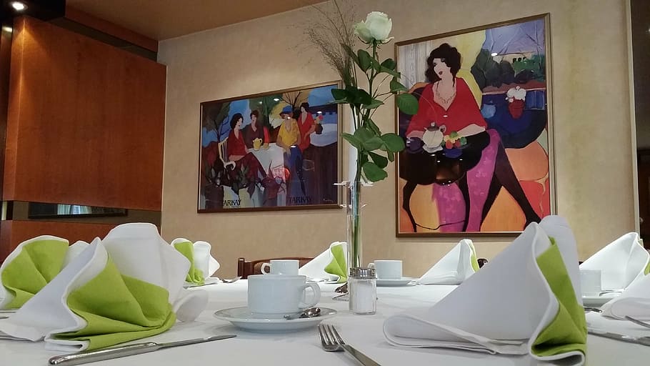 restaurant, table, covered, gastronomy, eating out, table decorations HD wallpaper