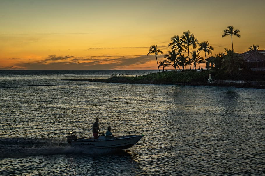 moving boat, sunset, seascape, orange, sky, water, ocean, landscape HD wallpaper