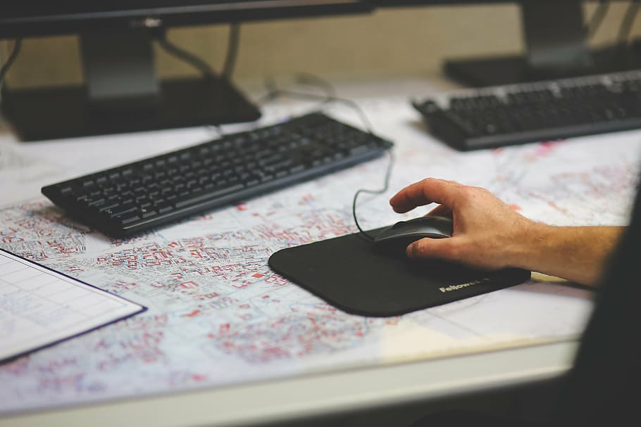 person holding black corded computer mouse, technology, keyboard HD wallpaper