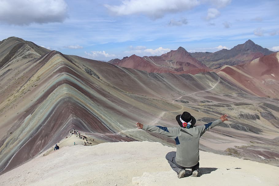 man spreading arms on top of mountain, vinicunca, rainbow, adventure, HD wallpaper