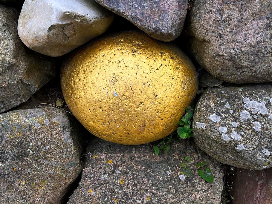 stone, gold, ball, wall, foundling, meditation, healthy eating HD wallpaper