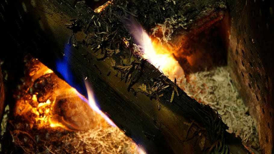 fire, hot, flame, burn, embers, heat, glowing, wood fire, blaze HD wallpaper