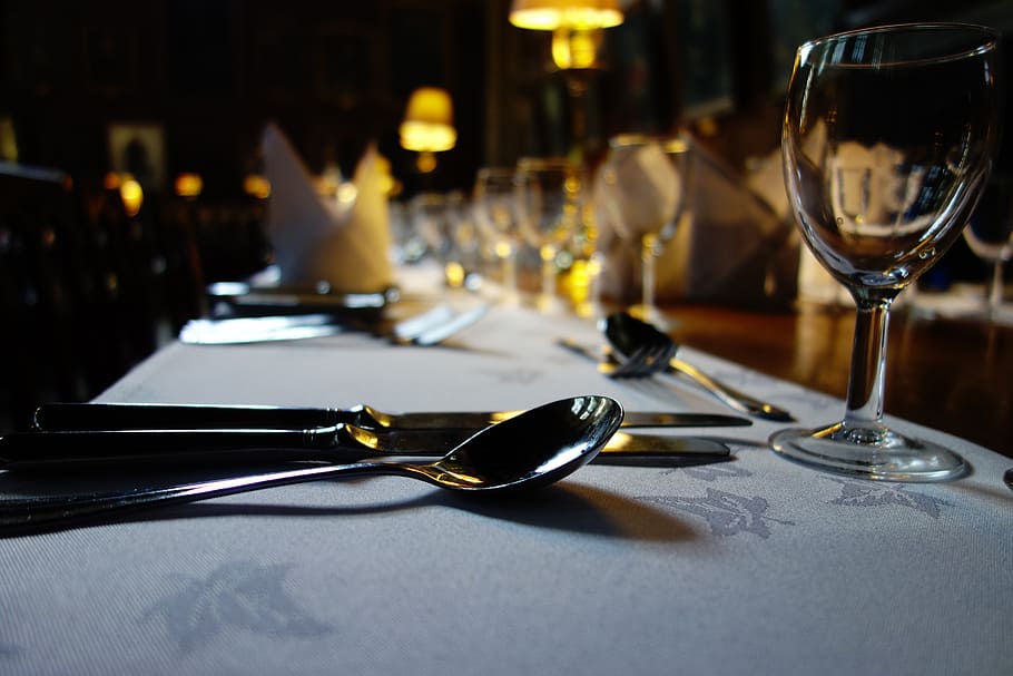 clear wine glass on table, tableware, dining table, cup, tablespoon HD wallpaper