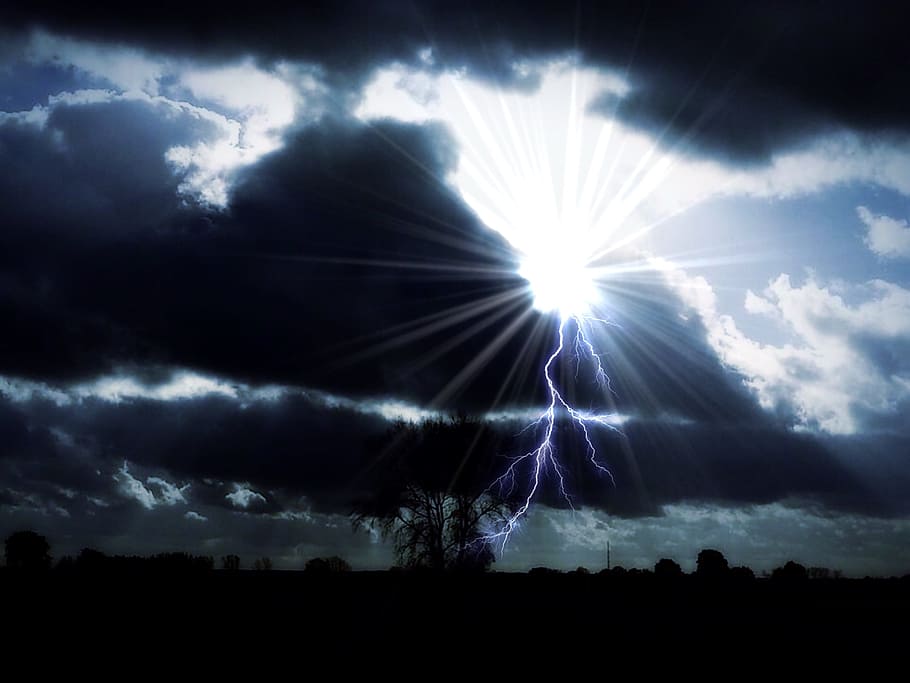 Lightning in Land, clouds, silhouette, sky, sun, sunrays, tree HD wallpaper